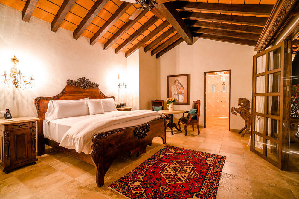 Casa Kimberly Boutique Hotel Пуэрто-Вальярта Экстерьер фото